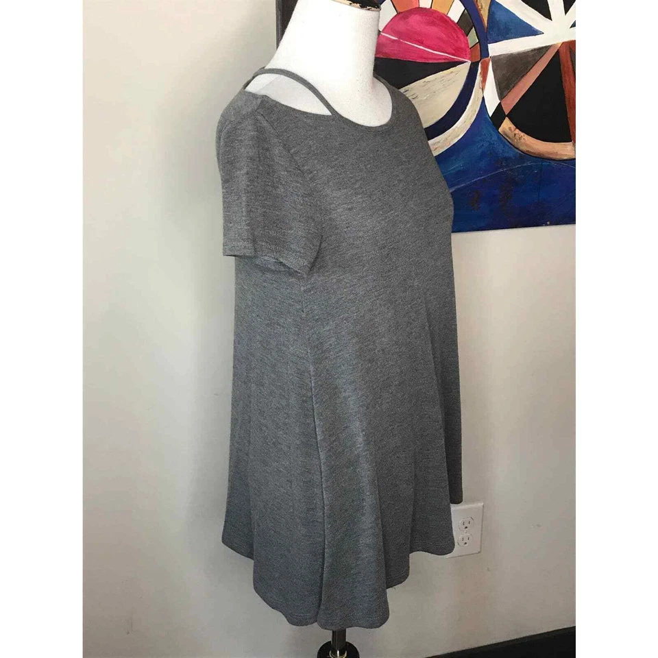 Vestido swing túnica feminino Lela Sky blusa pequena  - Imagem 2 de 4