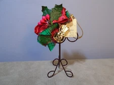 METAL MUSIC STAND WITH VIOLIN 4” ORNAMENT UNBRANDED (CB2252)