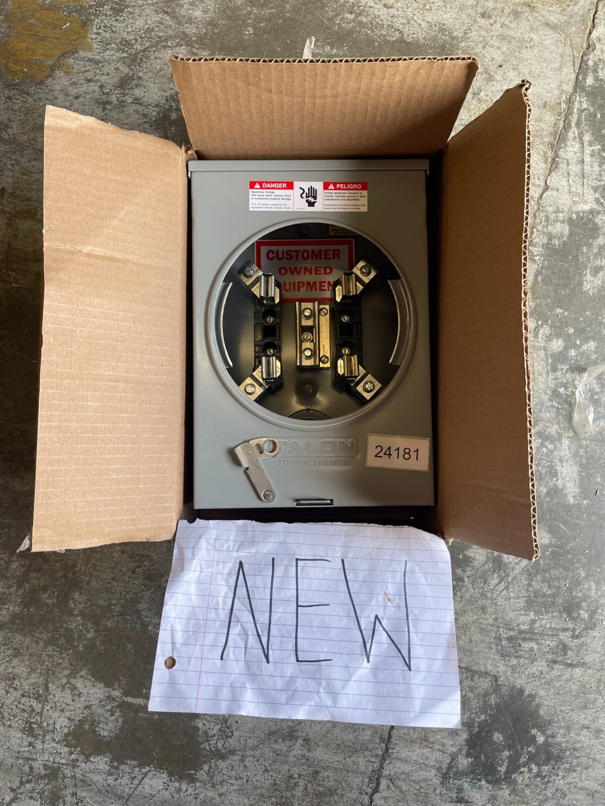 Siemens UAT-1 1 Phase Meter Socket 135 Amps 600VAC