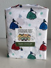 Peanuts Snoopy Puffy Puffer Coat Jacket Sheet Set QUEEN SIZE Multicolor Soft NEW