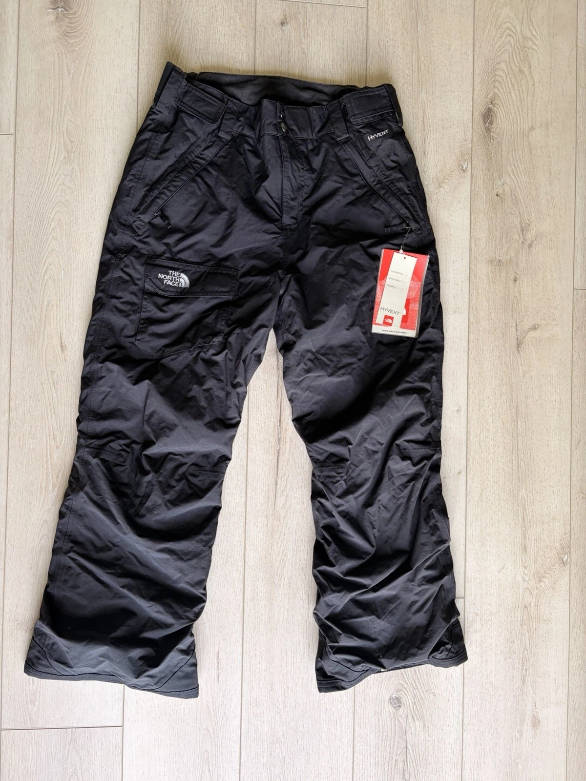 The North Face HyVent Insulated Snow Ski Pants Black Girls XL (18) New With Tags