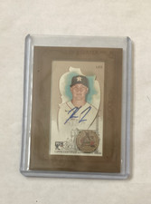 2023 TOPPS ALLEN & GINTER KOREY LEE MINI FRAMED ROOKIE AUTOGRAPH CARD. rookie card picture