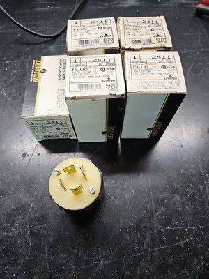 Lot of 5 Leviton 2411 20 Amp, 125/250 Volt, NEMA L14-20P, 3P, 4W, Locking Plug