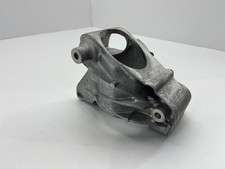 Soporte eje transmisión Volvo XC40 2025