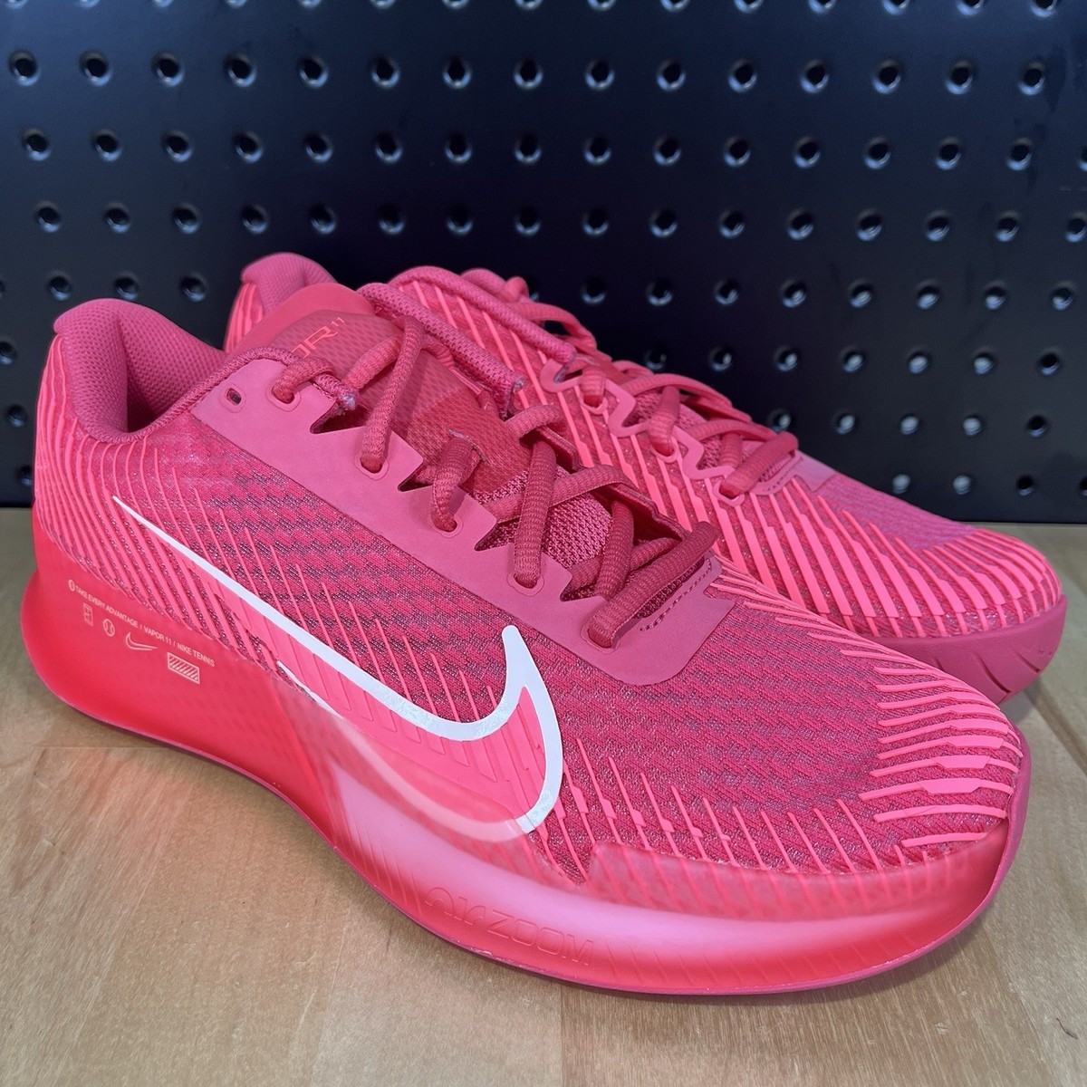 Nike Court Air Zoom Vapor 11 HC Tennis Shoes Aster Pink DR6965-600