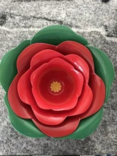 Retro Green &Red Poinsettia Nesting Bowl Floral kitchen mixing bowls and decor 