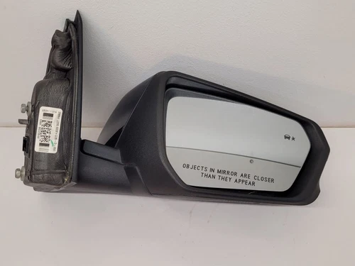 18-20 CHEVROLET EQUINOX RH Passenger Side View Mirror W Blind Spot Alert Blue