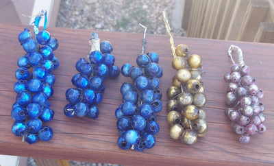 HTF Vintage 5 Multi Color Wired Glass Bulb Grape Clusters Mercury Ornaments