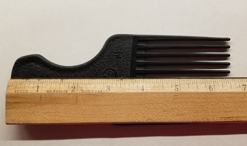 Vintage Goody Plastic Black Crocodile Textured Hair Pick Comb Lift USA 6.5" - Picture 3 of 4
