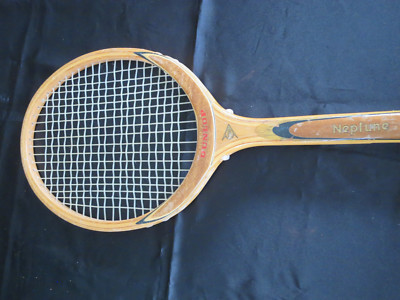 Raquette de tennis Elan vintage en bois brodée Don't break my orange heart - France