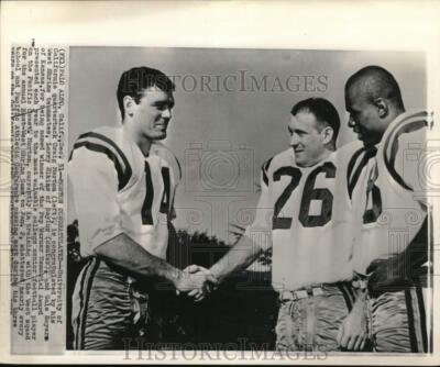 #ad 1964 Press Photo USC#x27;s Craig Morton amp; West Shrine football teammates California $24.99