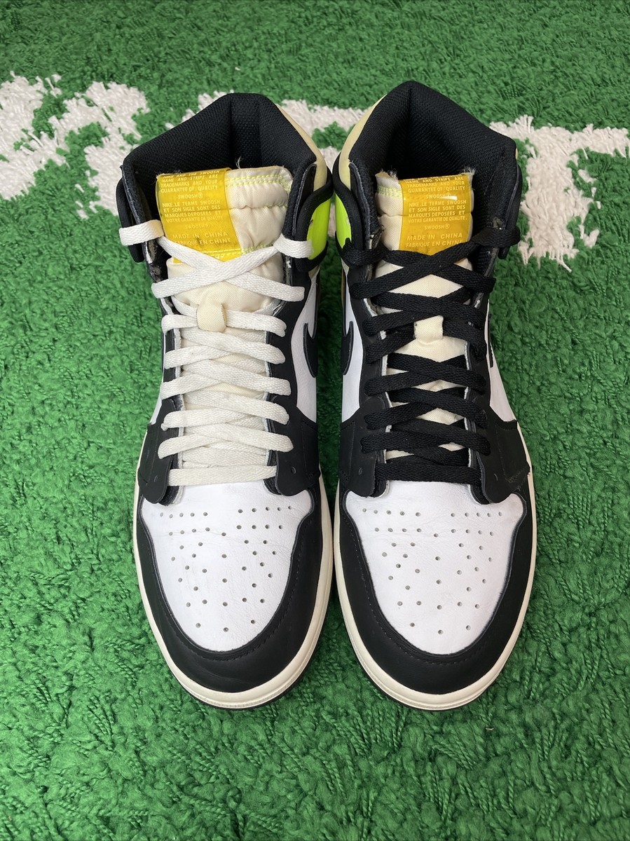 Nike Air Jordan Retro High Hi OG Volt Size 555088-118