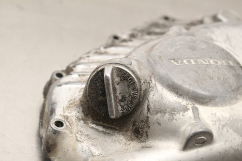 1976 Honda XL350 ENGINE MOTOR SIDE CLUTCH COVER C370 - Picture 7 of 7