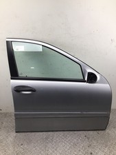 T&uuml;r vorne rechts Mercedes-Benz C-Klasse (W203) 775 (Iridiumsilber - Metalliclac