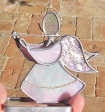 VTG Pink Iridescent Stained Glass Angel Suncatcher Standing 4.25"T Flute C4