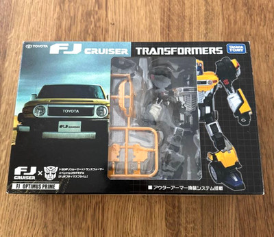 FJ Cruiser x Transformers special collabo model TAKARA TOMY from Japan Rare New