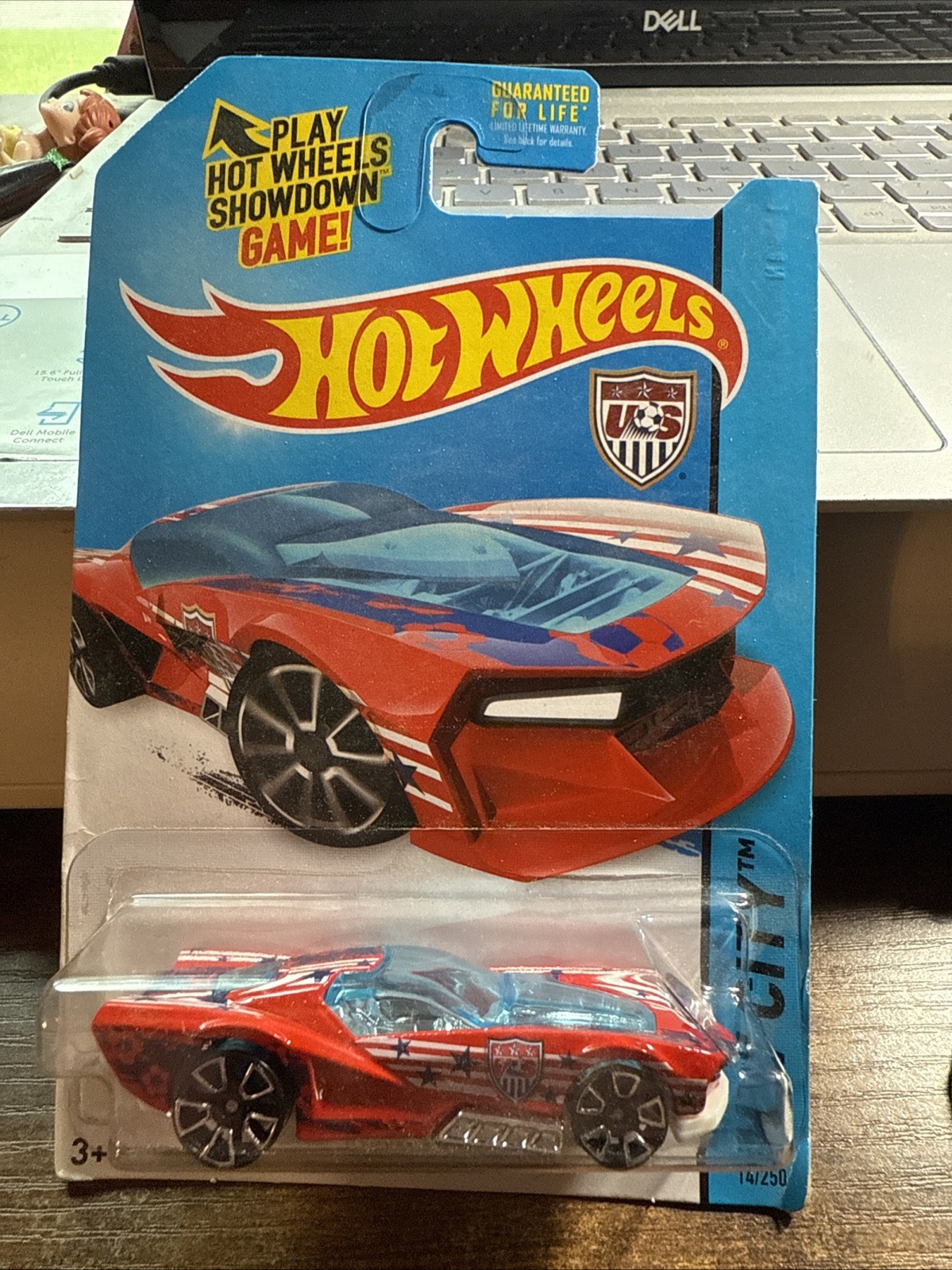 2014 Hot Wheels HW City Street Shaker #14 Red US Soccer HW Goal