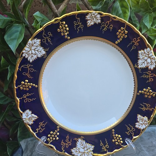 Plato de ensalada vintage 1971 Royal Crown Derby Vine Cobalt Gold Vines XXXVI 81/4" - Imagen 5 de 8