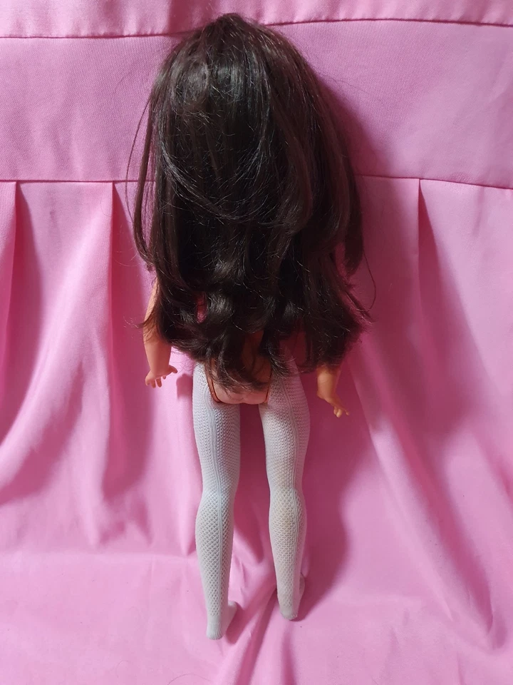 Poupée Cathie Bella :"Chamrousse "1970 en boîte - Photo 4/4