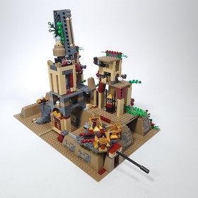 7627 LEGO Indiana Jones Kingdom of the Crystal Skull Temple of the Crystal Skull