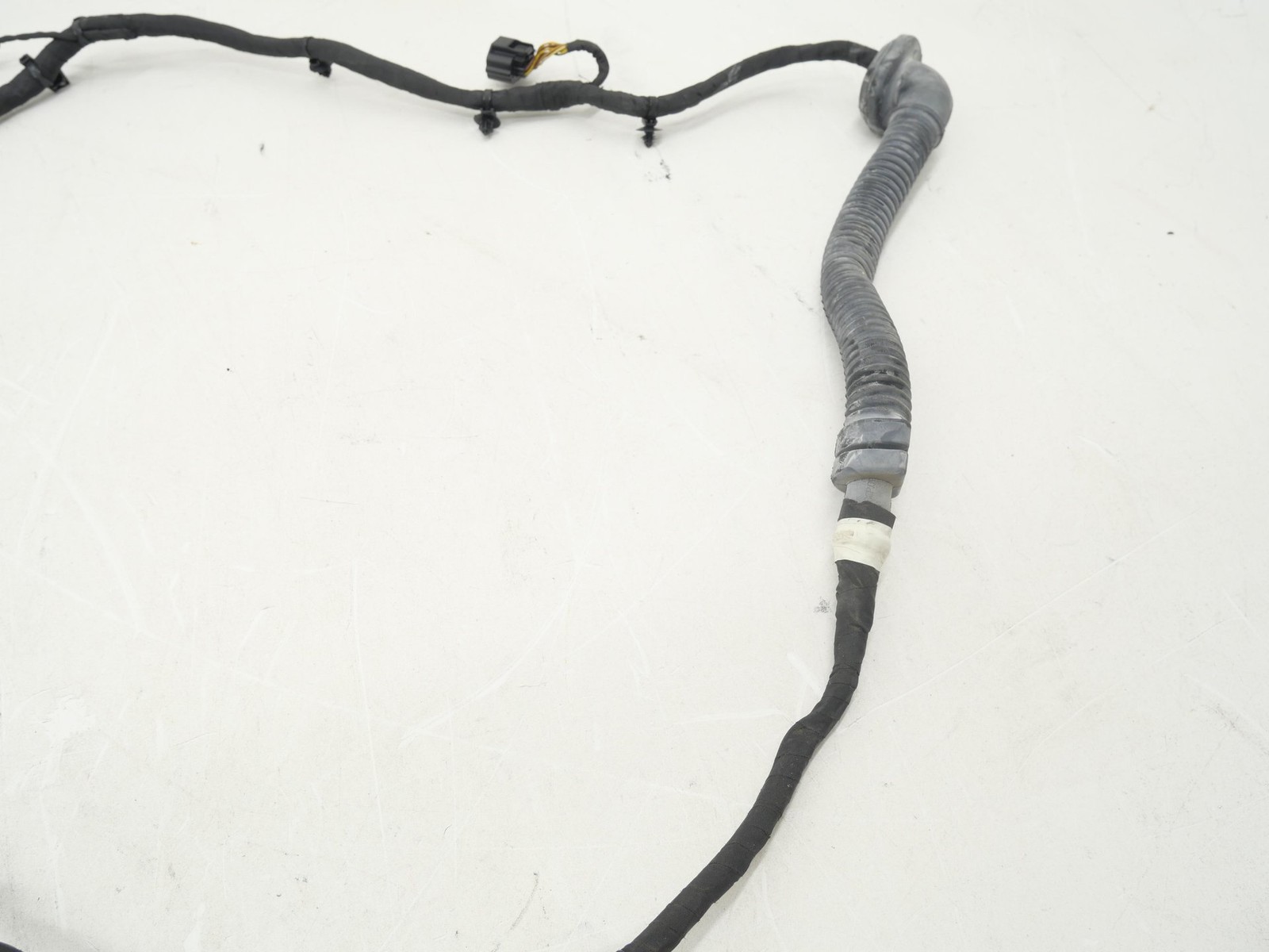 McLaren 570S 2016-2021 Front Left Door wiring harness P/N 13M1472CP