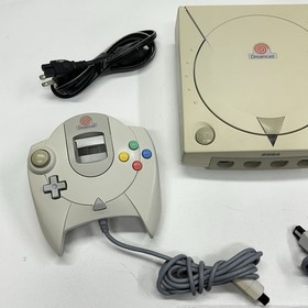 SEGA Dreamcast HKT-3020 Japan Console Bundle Complete with Original Controllers