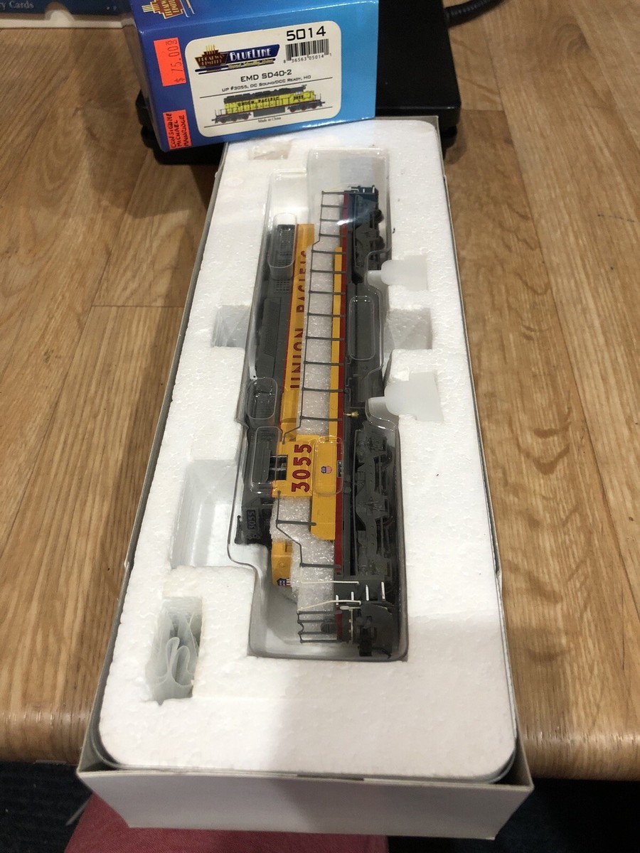 A1) HO Broadway Limited Blue Line EMD SD40-2 Loco 5014 Union