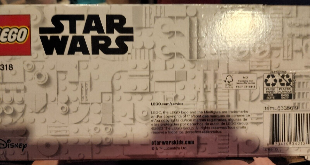 LEGO Disney Star Wars: The Mandalorain The Child (75318) Baby Yoda