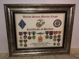 U.S. MARINE CORPS CERTIFICATE OF SERVICE / SHADOW BOX PRINT / W-MEDALS 