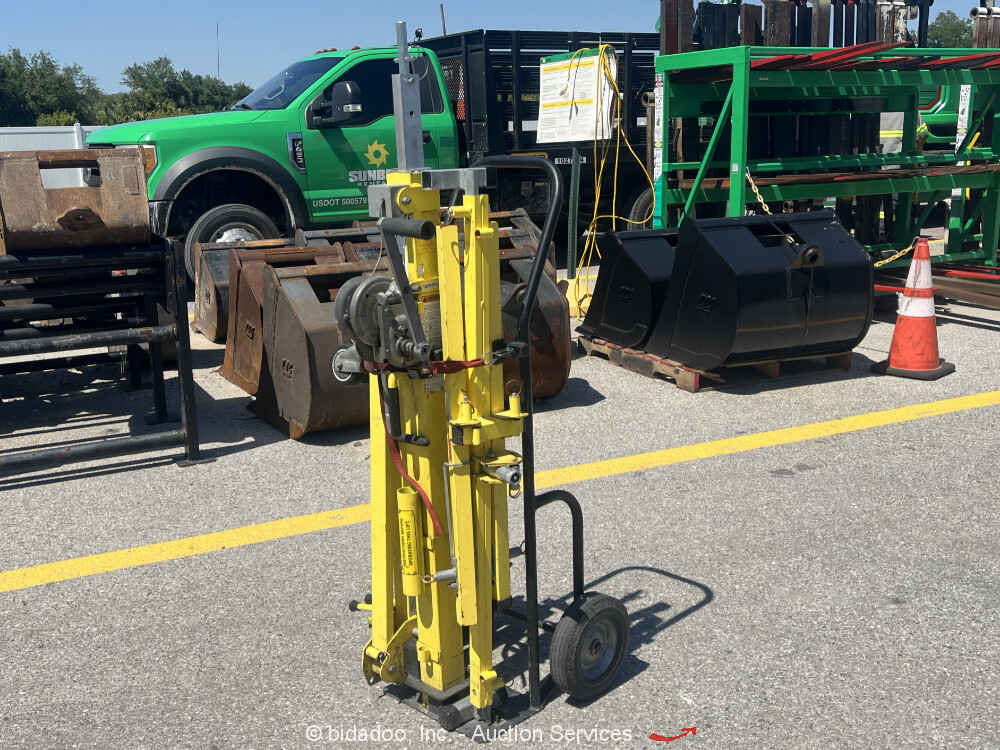 2021 Sumner 2311 11' Portable Sheetrock Drywall Lift Jack Material