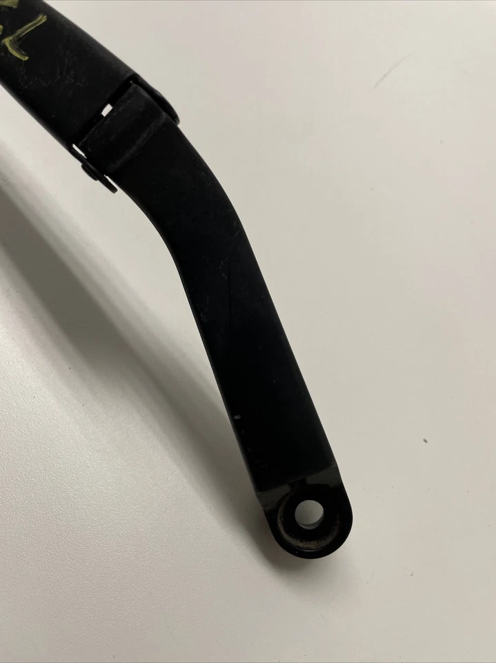 2003 Toyota Matrix XR 1.8L Hatchback Front Left Wiper Arm OEM - Изображение 4 из 4