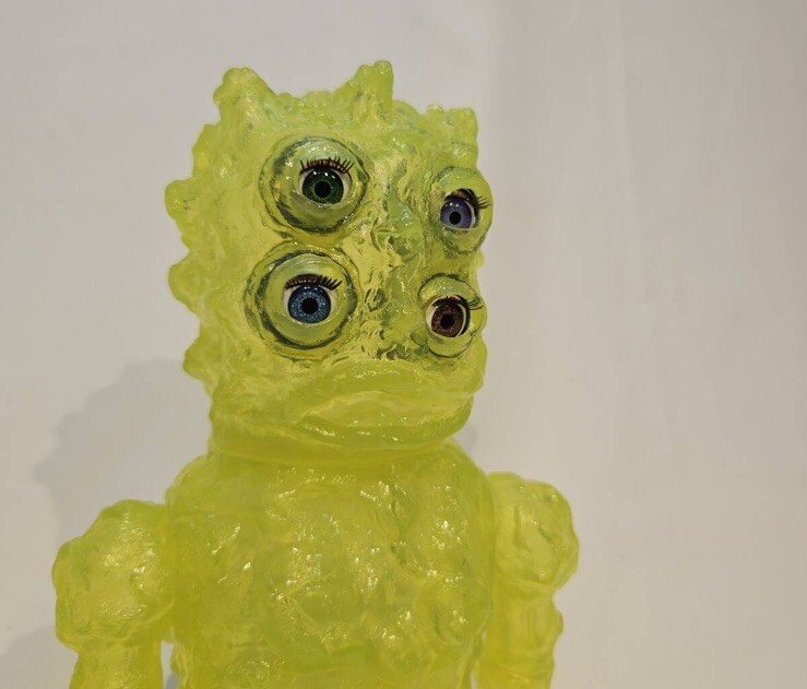 Sofubi Nagnagnag Four Eyes 25㎝ Clear Yellow Soft vinyl figures Free