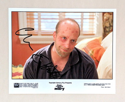Chris Elliott SIGNED 8x10'' PHOTO Something About Mary SCHITT'S CREEK Autograph