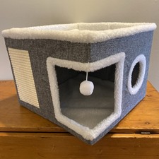 Cat Beds for Indoor Cats Cat Cave Cozy Condo, Fluffy Hanging Ball