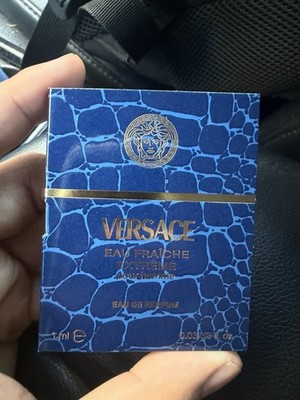 New Versace Eau Fraiche Extreme Pour Homme EDP Sample Spray 1 ml/ 0.03 oz