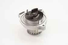 Pompe à eau Volvo 780