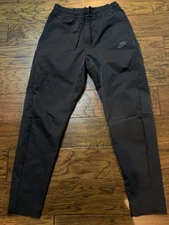 Nike Sportswear Tech Essentials Woven Commuter Pants Black DH4224 Size Small