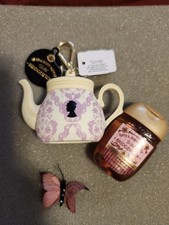 Bath  Body Works Bridgerton Tea Pot Pocketbac Holder  1 Oz Hand Sanitizer NWT