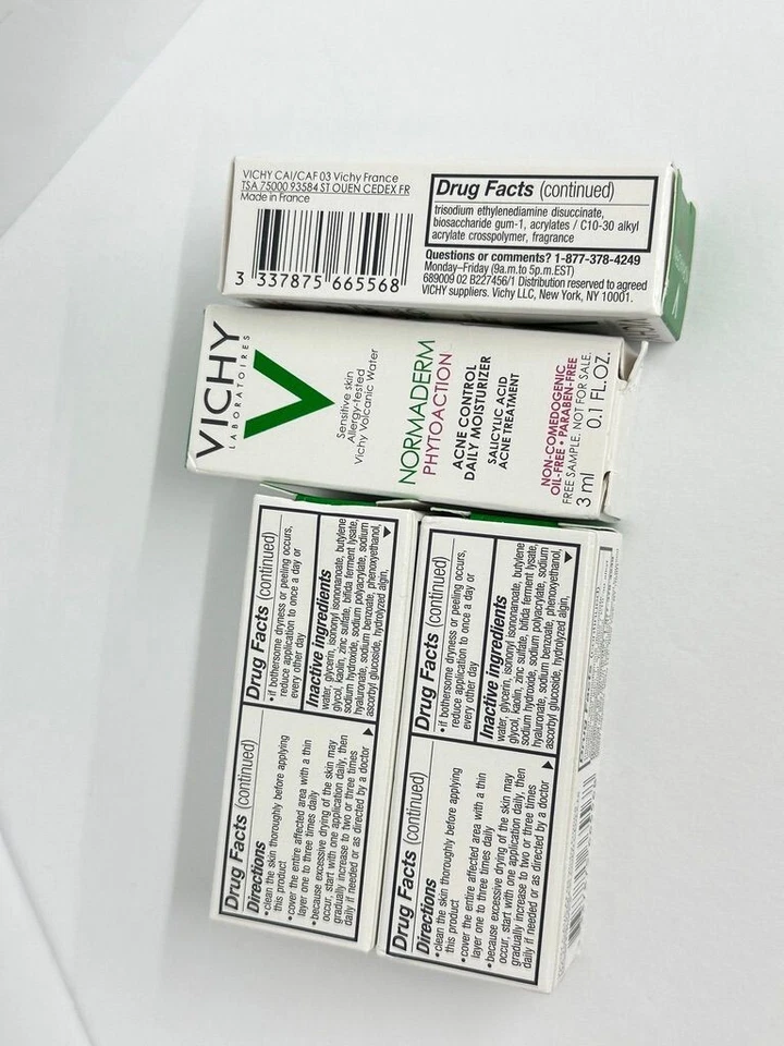 Crema hidratante diaria Vichy Normaderm Phytoaction Acne Control - 0,1 fl oz lote de 4  Foto 2 de 4