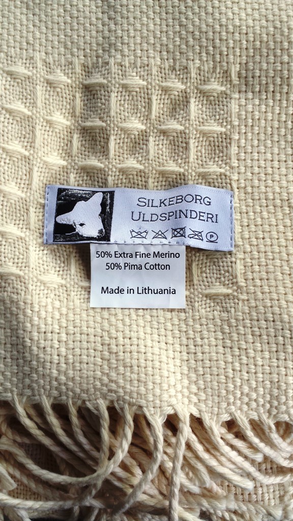 Silkeborg Uldspinderi
シルケボーウルドスピンデリ Silkeborg Uldspinderi – Teak New York