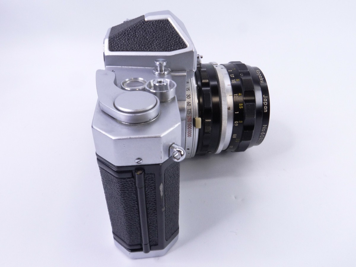 Nikon Nikkormat FT Camera w/ Nikon Nikkor-H Auto 28mm f/3.5 lens