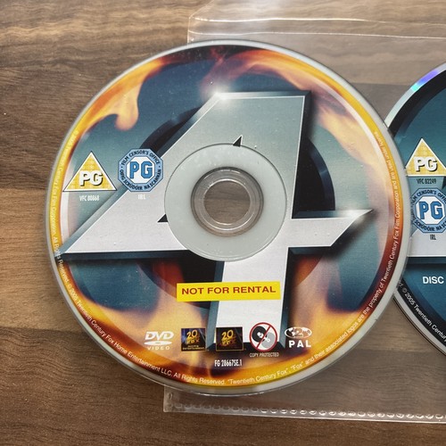 Fantastic 4 - Dvd (2005, 2 Disc Special Ed) Chris Evans - DISC ONLY ⭐️VGC⭐️ - Picture 2 of 3