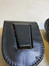 Duty man Leather Handcuff And Radio Holders . D3