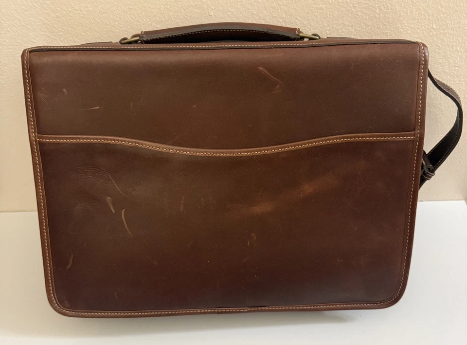 Maletín de cuero engrasado marrón oscuro Tusting England BUCKINGHAM NUEVO CON ETIQUETAS Foto 2 de 4