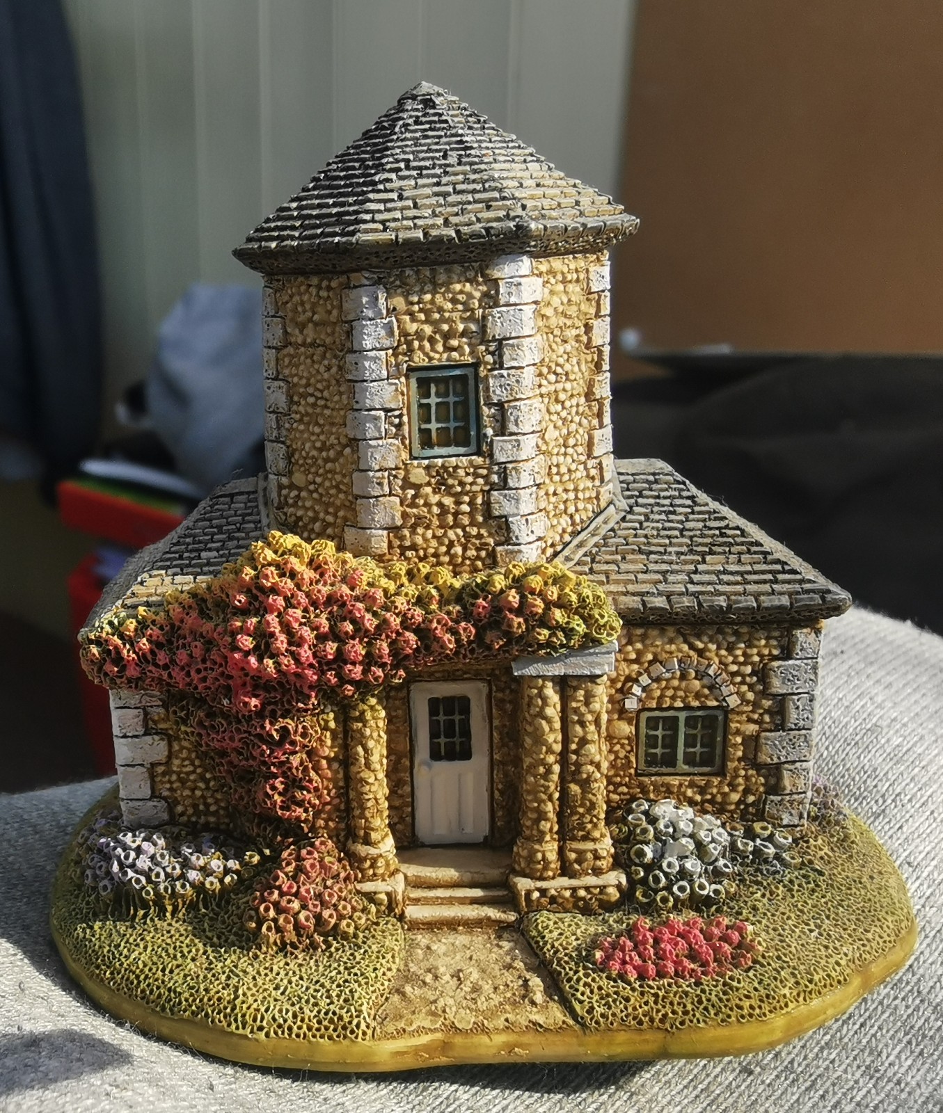 【エリザベス女王】Lilliput Lane / THE  TRAIN エリザベス女王】Lilliput Lane / THE TRAIN エリザベス女王】Lilliput