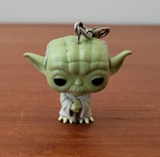 Yoda Funko Pop Star Wars Pocket Keychain