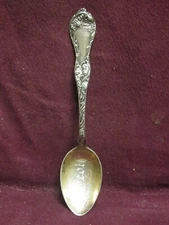 Sterling Silver Reed & Barton LES CINQ FLEURS FT. SCOTT SOUVENIR  SPOON 5 3/8"  