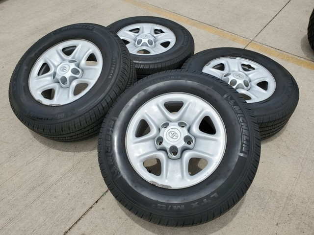 18" Toyota Tundra 2017 2018 2019 2020 steel wheels rims tires OEM 69547