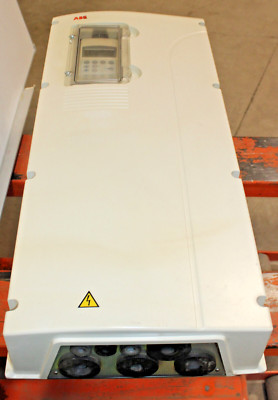 ABB ACS800-01-0050-3 +B056+E200+L503+R706 Variable frequency drive