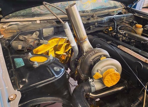 Gold Reflective Heat tape 50mm x 5.0m by Funk Motorsport Race car Performance - Picture 8 of 12